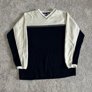 Quiksilver Men's Black and Cream Sweatshirt